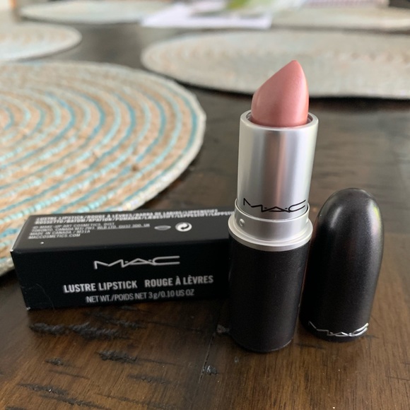 MAC Lustre Lipstick- Politely Pink (Discont.) - Picture 8 of 10